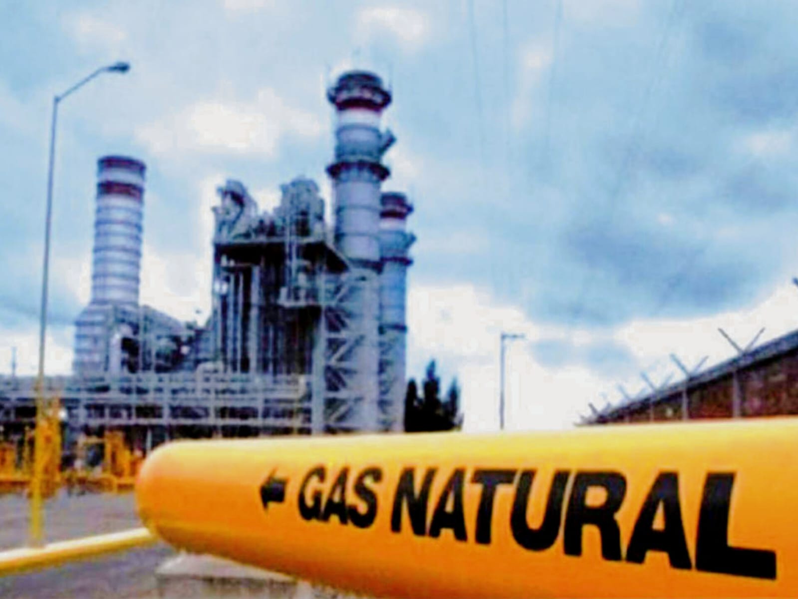 UTE ahorró casi 3 millones de dólares por acuerdo con firma argentina de gas natural